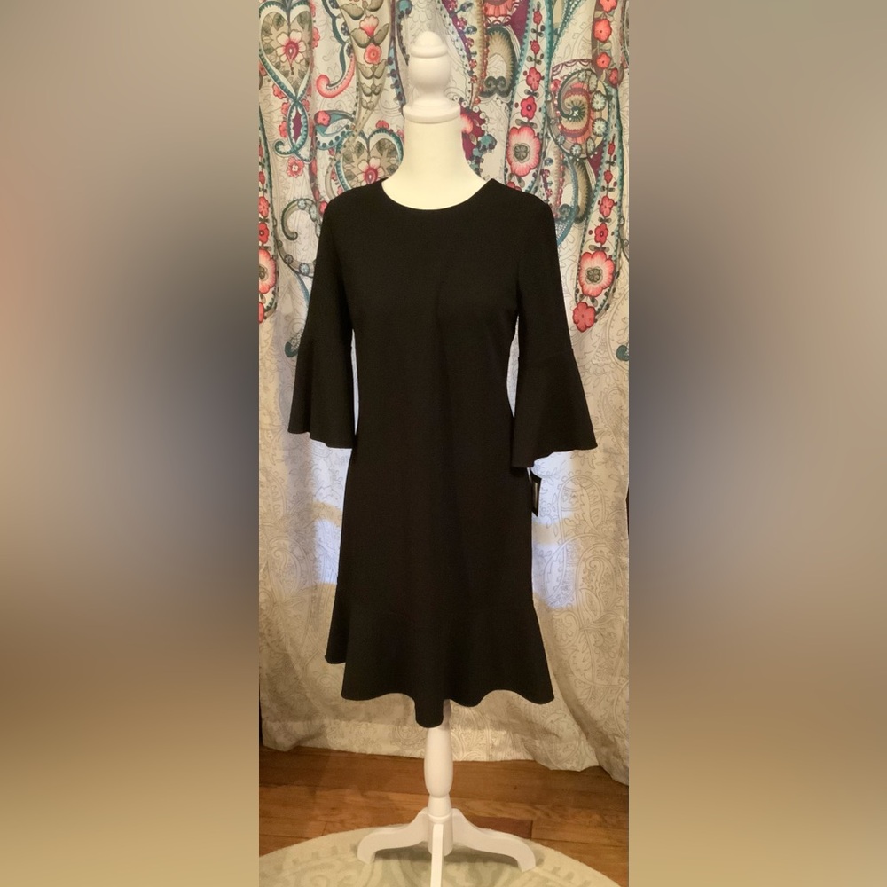 NEW NWT Ellen Tracy Size 6 Black Long Bell Sleeve Tulip Hem Dress Gold Zipper